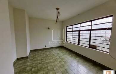 Imagem: O depósito possui 4 Vagas na garagem, 170m² de Área e está