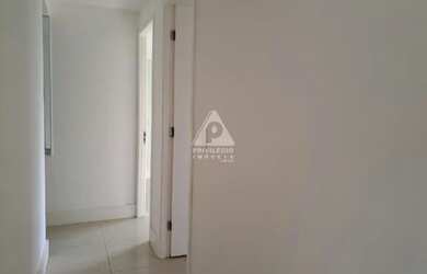 Imagem 8: Apartamento à venda, 2 quartos, 1 suíte, 1 vaga, Recreio dos Bandeirantes...