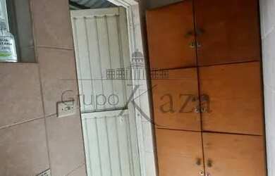 Imagem 6: Galpão/Depósito/Armazém para venda possui 238 metros quadrados