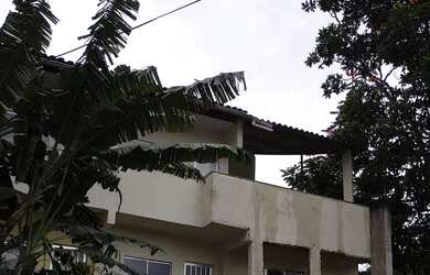 Imagem: A casa em condomínio possui 2 Dormitórios, 2 Banheiros, 1