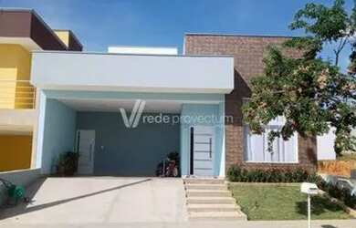 Imagem: A casa em condomínio possui 3 Dormitórios, 3 Banheiros, 4