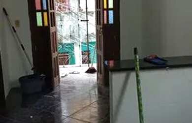 Imagem: A casa possui 2 Dormitórios, 1 Banheiro e está localizado