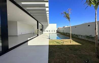 Imagem 2: Venda Casa com 316,00 m², 3 dormitório s , 6 vaga s . Chácaras Aeroporto,...