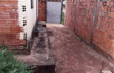 Imagem 1: Vendo essa casa. 1 Vaga na garageme2 Dormitórios