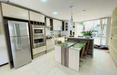 Imagem 10: Lindo Sobrado com 3 pavimentos bem localizado no bairro Velha I Cadore...