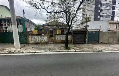 Imagem: O terreno possui 230m² de Área e está localizado em Itaquera
