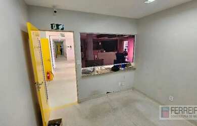 Imagem 16: Lojão Av. Jorge Amado - Imbuí