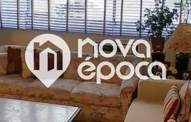 Imagem: O apartamento possui 4 Dormitórios, 4 Banheiros, 1 Vaga na