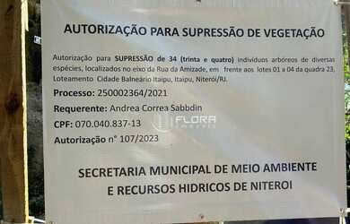 Imagem: O terreno possui 800m² de Área e está localizado em Badu