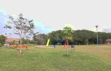 Imagem 15: Casa em Porto Alegre, no bairro Hípica, com 3 dormitório s , e 3 banheiros,...