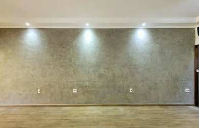 Imagem: O depósito possui 4 Vagas na garagem, 220m² de Área, Imóvel