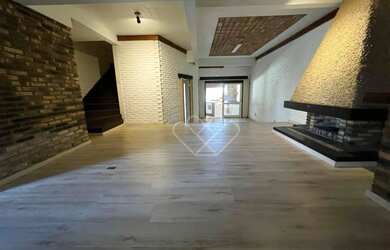 Imagem 4: Casa com Piscina e Amplo Quintal no Centro de Gravataí 3 Dormitórios...