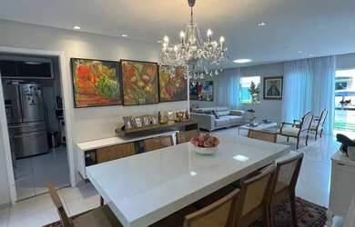 Imagem: A casa em condomínio possui 3 Dormitórios, 5 Banheiros, 3