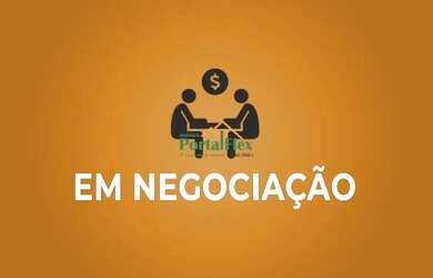 Imagem: A casa possui 3 Dormitórios, 1 Banheiro, 5 Vagas na garagem