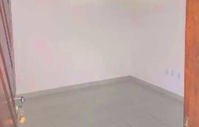 Imagem: A casa possui 3 Dormitórios, 1 Vaga na garagem e 70m² de Área