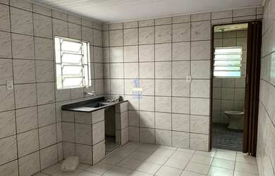 Imagem: A casa possui 1 Dormitório, 1 Banheiro, 35m² de Área, Imóvel