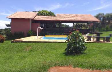 Imagem: A casa em condomínio possui 3 Dormitórios, 4 Banheiros, 4