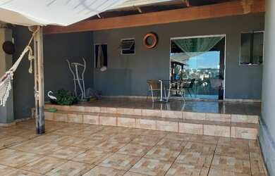 Imagem: Casa à venda 3 quartos no Bairro AGUA BRANCA