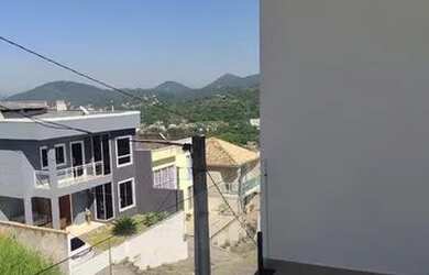 Imagem: A casa em condomínio possui 2 Dormitórios, 2 Banheiros, 2