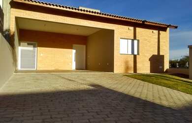 Imagem 2: Porto Feliz - SP - Casa em Condomínio Fechado 3 Quartos 1 Suíte