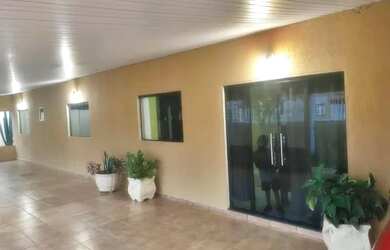 Imagem: A casa em condomínio possui 5 Dormitórios, 5 Banheiros, 5