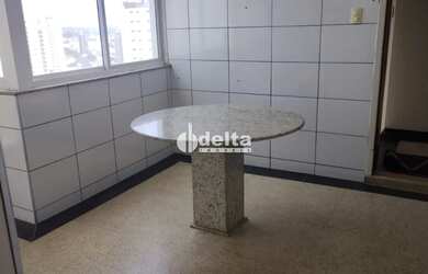 Imagem: O apartamento à venda possui 3 Dormitórios, 3 Banheiros, 1