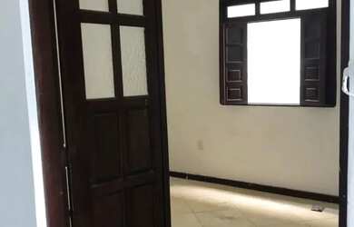 Imagem 9: Casa para aluguel possui 200 metros quadrados com 3 quartos em Monte Serrat...