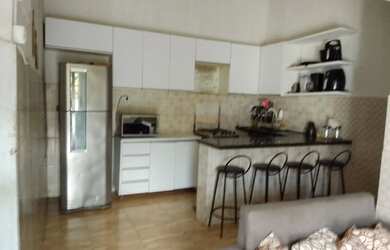 Imagem 3: Casa primeiro andar. Varanda, 1 Banheiroe2 Dormitórios