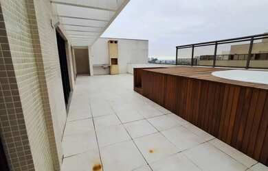 Imagem: O apartamento na cobertura possui 4 Dormitórios, 4 Banheiros