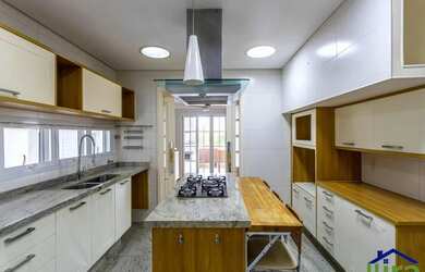 Imagem 9: Belissima Casa Para Venda e Locacao de 525m², 5 Suites, 6 Vagas No Tambore...