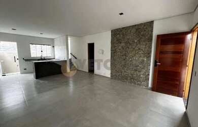 Imagem: A casa em condomínio possui 2 Dormitórios, 2 Banheiros, 2