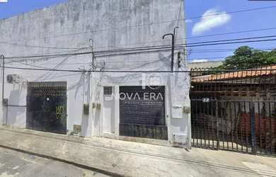 Imagem: O depósito possui 627m² de Área e está localizado em Damas