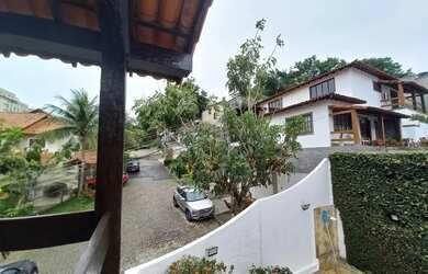 Imagem 9: Magnifica casa em condomínio fechado com 4 quartos 3 suítes, piscinão...