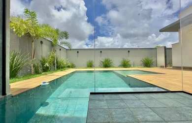 Imagem: A casa em condomínio possui 4 Dormitórios, 5 Banheiros, 4