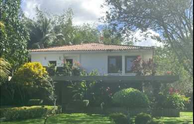 Imagem 1: Casa de luxo no Portão, Lauro de Freitas-BA: 4 quartos, 3 suítes, 6 banheiros, 8 vagas de