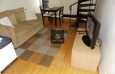 Imagem: O studio possui 1 Dormitório, 1 Banheiro, 1 Vaga na garagem