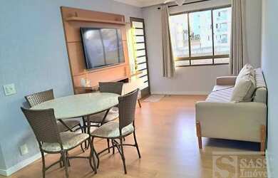 Imagem: O apartamento possui 3 Dormitórios, 1 Banheiro, 1 Vaga na garagem