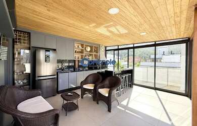 Imagem: O apartamento possui 2 Dormitórios, 2 Banheiros, 1 Vaga na