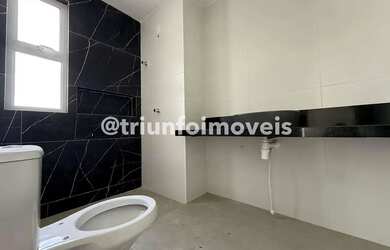 Imagem: O apartamento possui 2 Dormitórios, 1 Banheiro, 2 Vagas na