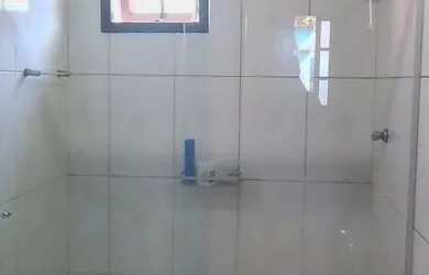 Imagem 16: Vendo grande terreno com 2 casas. Ótimo para morar ou investir