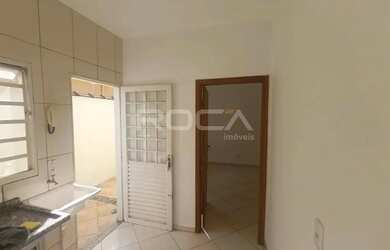 Imagem: A kitnet possui 1 Dormitório, 1 Banheiro, 30m² de Área, Imóvel