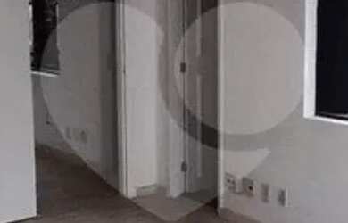 Imagem: O depósito possui 2 Vagas na garagem e 90m² de Área e está