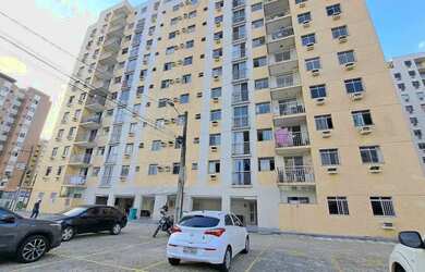 Imagem: O apartamento possui 2 Dormitórios, 2 Banheiros, 1 Vaga na