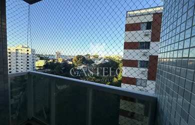 Imagem: O apartamento possui 3 Dormitórios, 1 Banheiro, 2 Vagas na