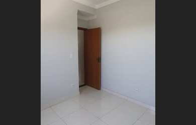 Imagem: A kitnet possui 1 Dormitório, 1 Banheiro, 1 Vaga na garagem