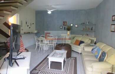 Imagem: A casa em condomínio possui 3 Dormitórios, 3 Banheiros, 2