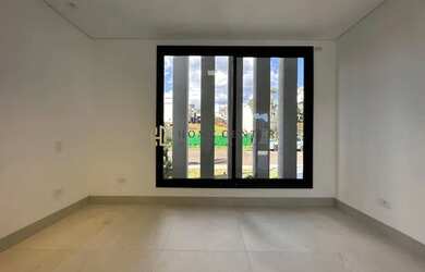 Imagem 8: Venda Casa com 316,00 m², 3 dormitório s , 6 vaga s . Chácaras Aeroporto,...