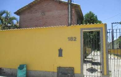 Imagem: A casa em condomínio possui 2 Dormitórios, 2 Banheiros, 1