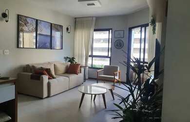 Imagem: O apartamento possui 4 Dormitórios, 4 Banheiros, 2 Vagas na