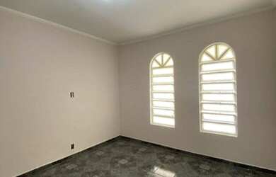 Imagem 5: Casa Antônio Zanaga I. Área de serviço, 78m² de Área, 2 Vagas na...